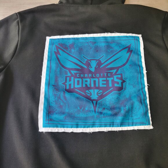 Originals Black Hoodie with Charlotte Hornets Patch Size Medium - Picture 5 of 6